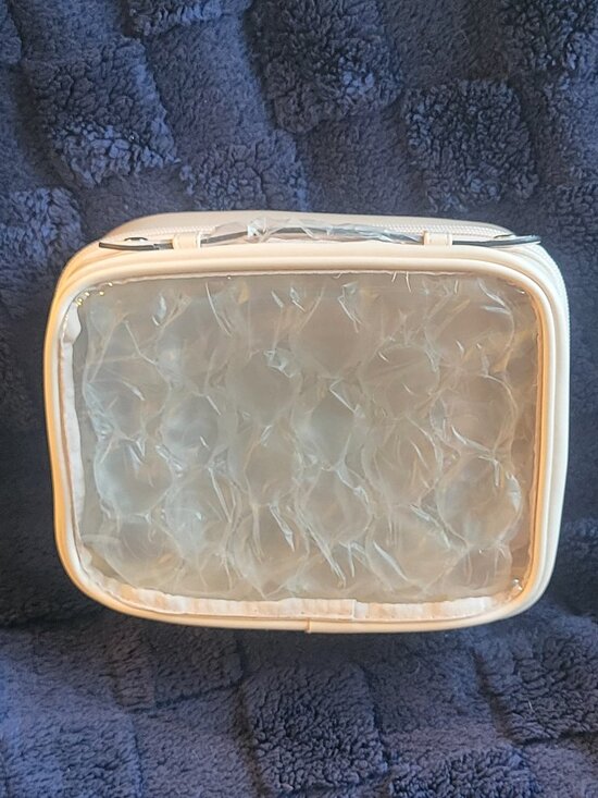 Veki Pink Toiletry Bag, NWOT, - Picture 6 of 6